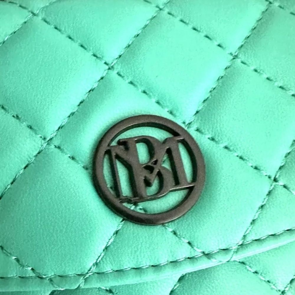 💕HOST PICK!!💕NWT Badgely Mischka Wallet - Picture 8 of 8